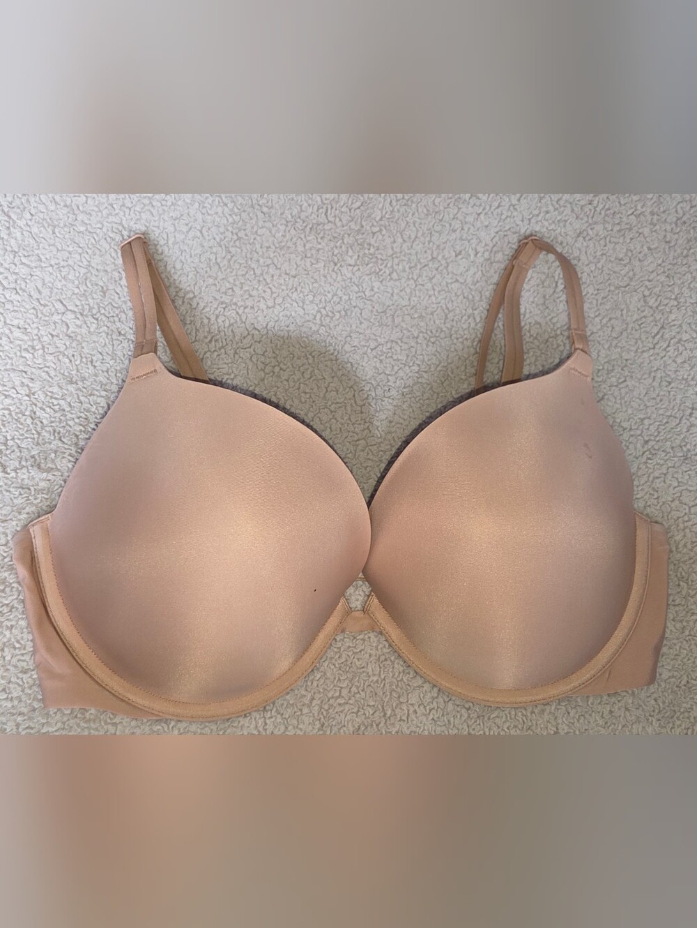 NWOT Victoria's Secret Smooth Nude T-Shirt Bra - Light Beige Sz 36D